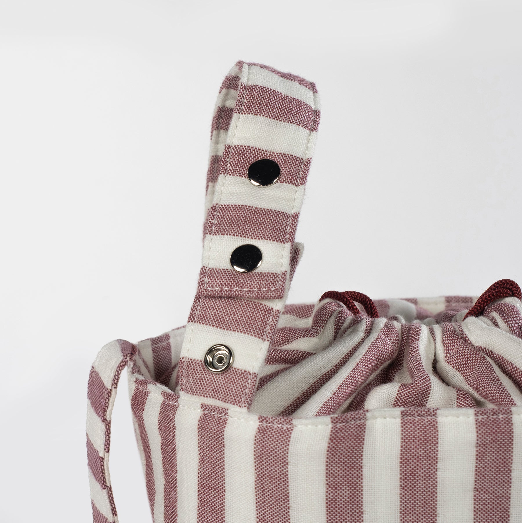 PASITO A PASITO Bolsa Bucket Cherry Rayas