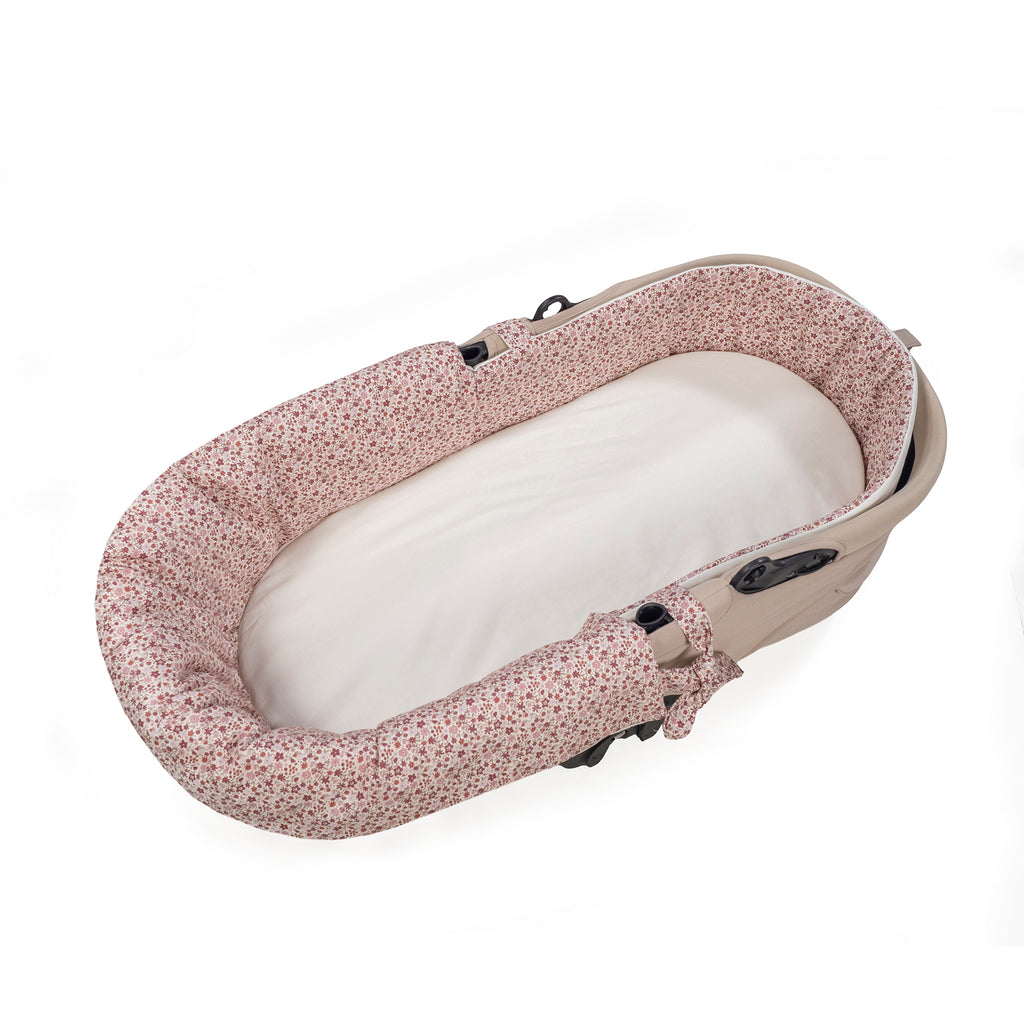 PASITO A PASITO Cubre Cuco Dual + Sabana Ajustable Cuco Cherry Flores