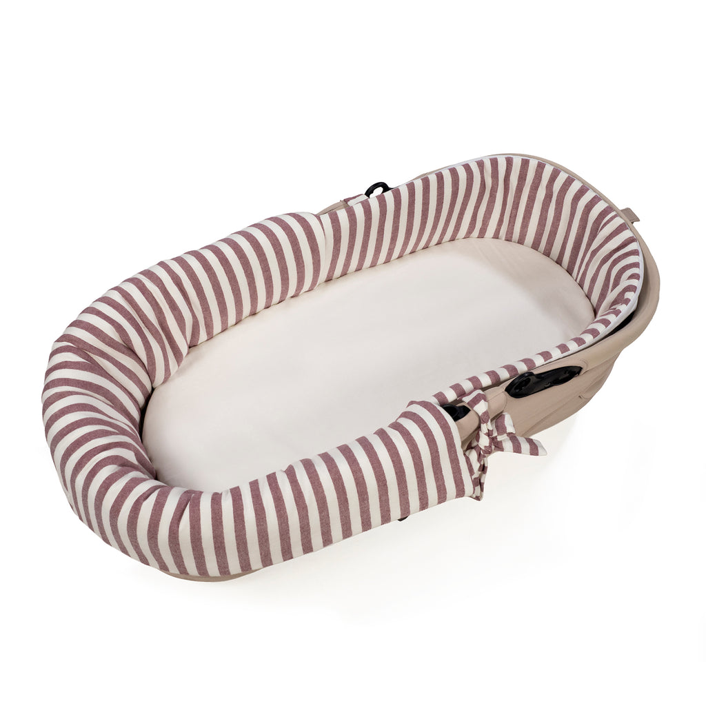 PASITO A PASITO Cubre Cuco Dual + Sabana Ajustable Cuco Cherry Rayas