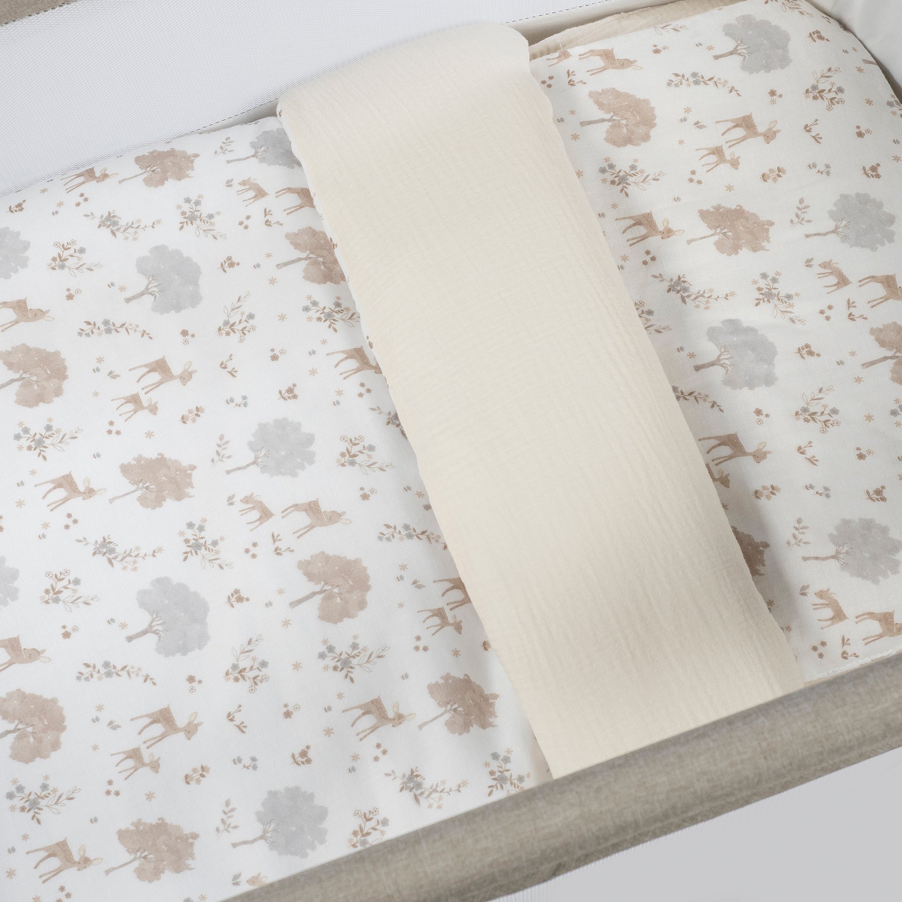 PASITO A PASITO Edredon + Sabana Bajera + Almohada Cuna 90x50cm Nara