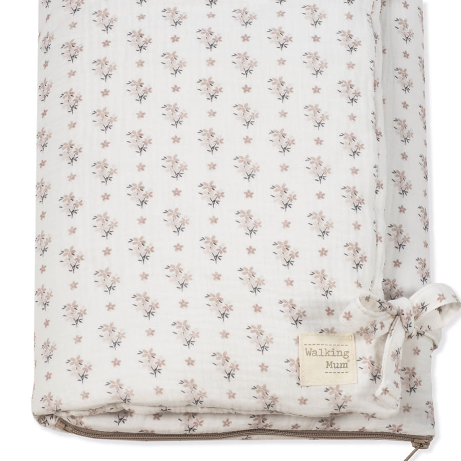 WALKING MUM Arrullo/ Manta Botton Flores